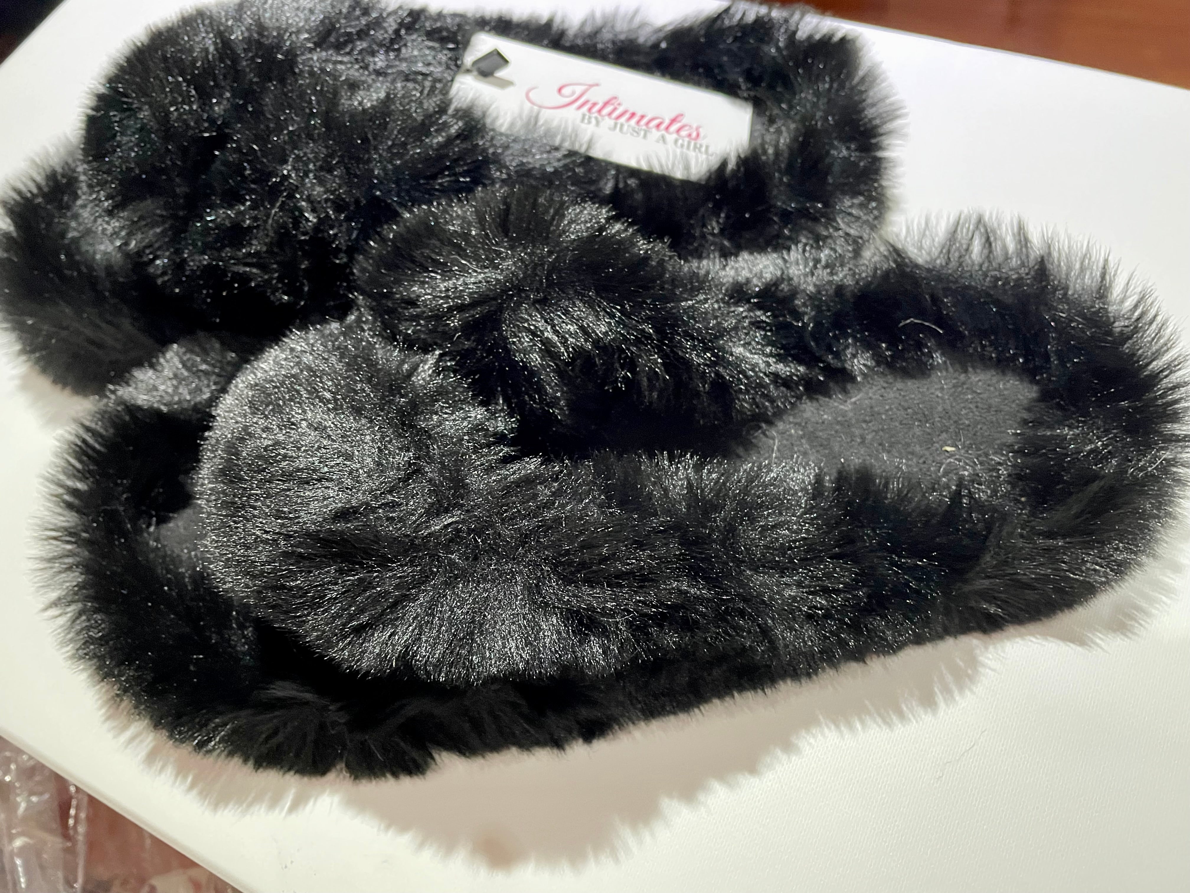 Intimate Slippers